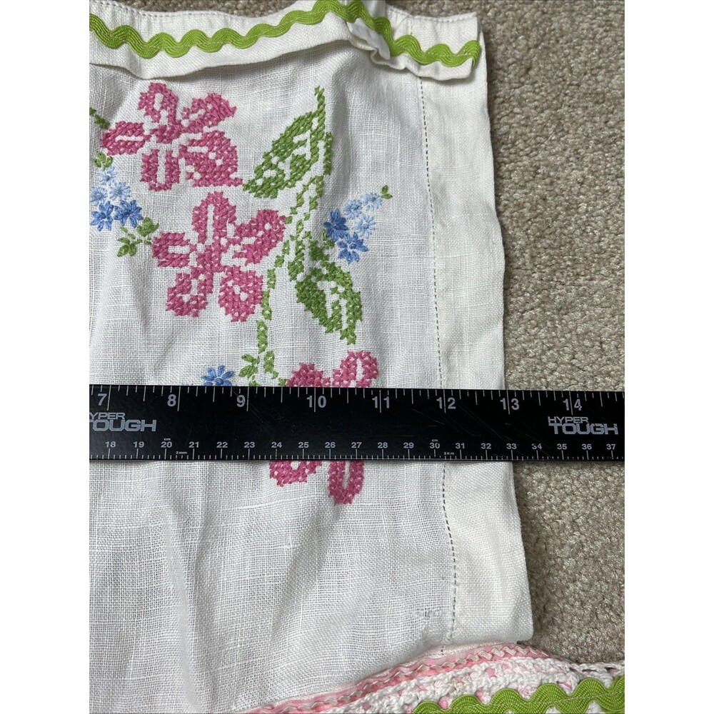 VTG 50-70s Handmade Child’s Linen Apron Pinafore Embroidered Crochet Gingham EUC - Picture 10 of 13